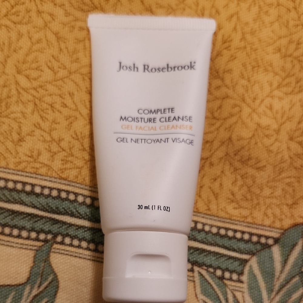 Complete Moisture Cleanse Gel Facial Cleanser - Travel Size
